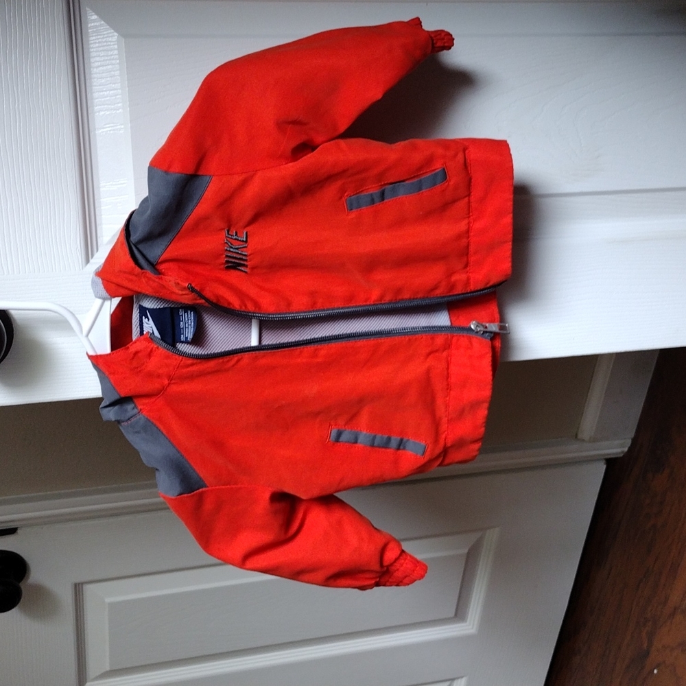 Nike baby boy  jacket 12M color orange